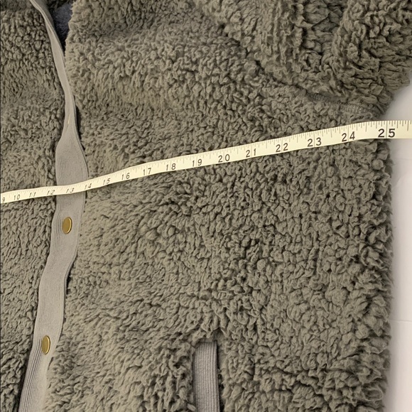 Merokeety Gray Sherpa Jacket - Picture 11 of 11